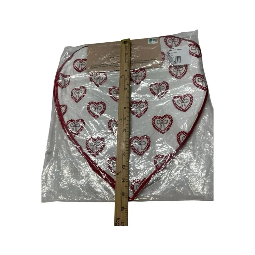 Unbranded love lace